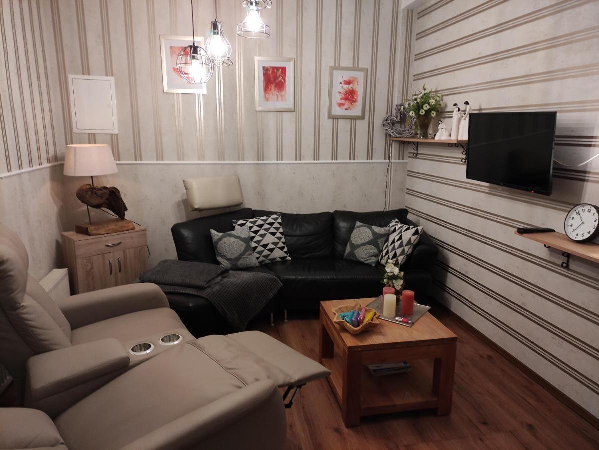 Ferienwohnung Zur Muehle Weener Экстерьер фото